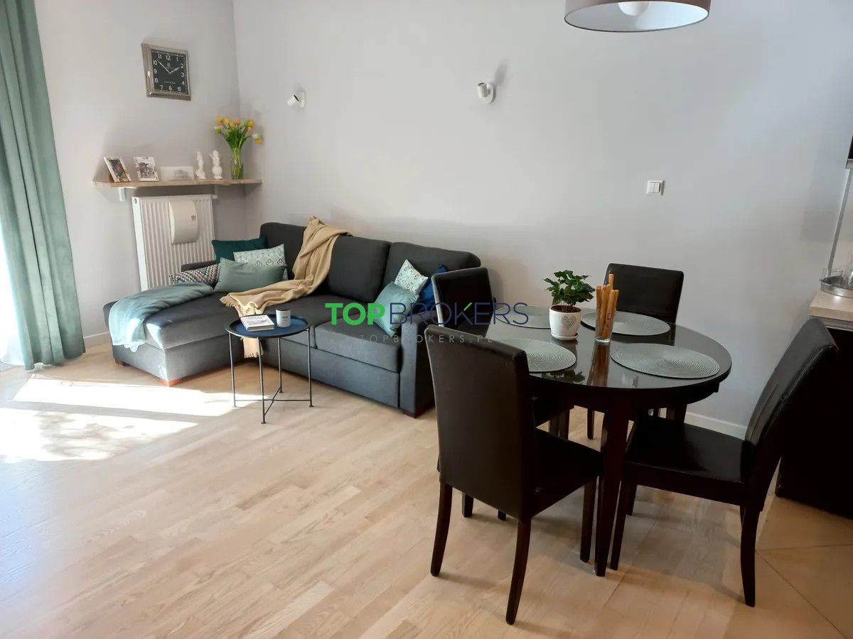 Mieszkanie 2-pokojowe Warszawa Wilanów, ul. Księdza Prymasa Augusta Hlonda. Zdjęcie 2