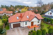 dom wolnostojący, 5 pokoi Borowa Góra, ul. Długa