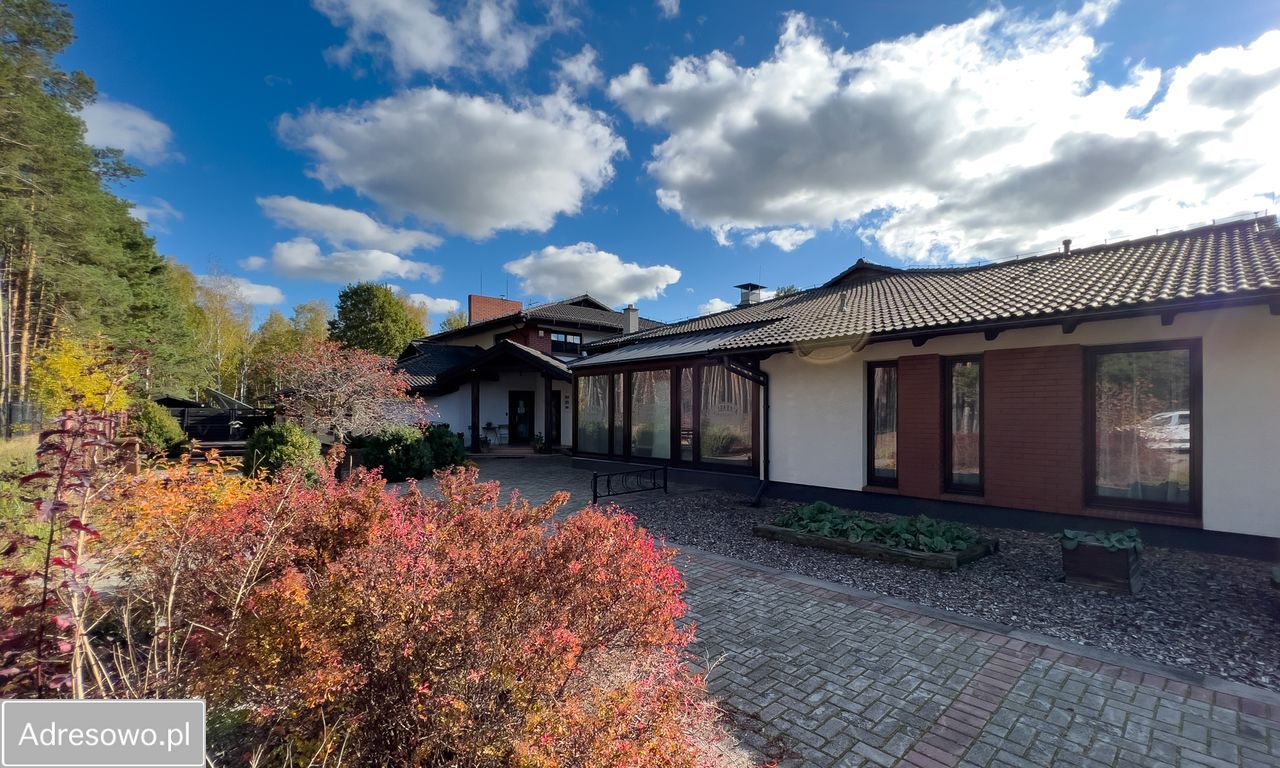 Nieruchomość komercyjna Biały Bór. Zdjęcie 7