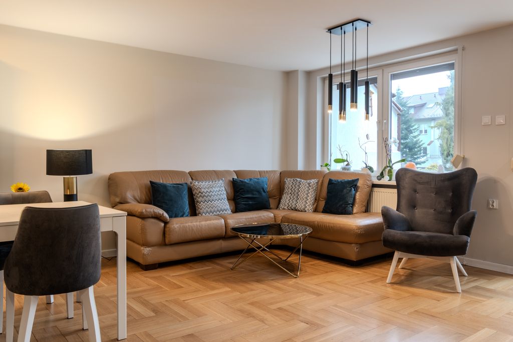 dom szeregowy, 5 pokoi Bełchatów, ul. Juranda. Zdjęcie 2