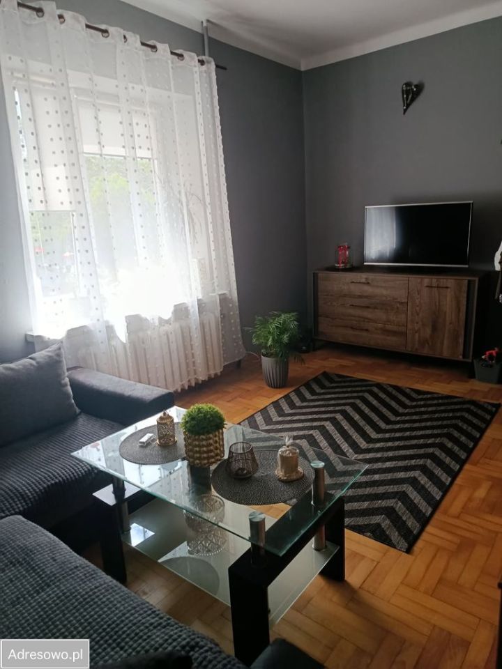 dom wolnostojący, 5 pokoi Brzóstowa. Zdjęcie 3