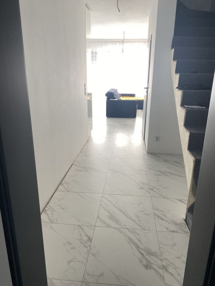 dom szeregowy Błonie, ul. Bieniewicka. Zdjęcie 3