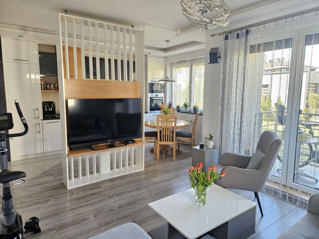 Mieszkanie 3-pokojowe Reda, ul. Olimpijska. Zdjęcie 1