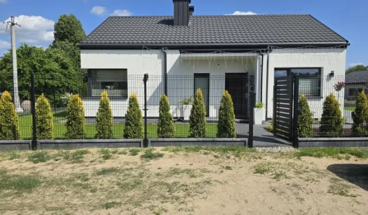 dom wolnostojący, 3 pokoje Michałów