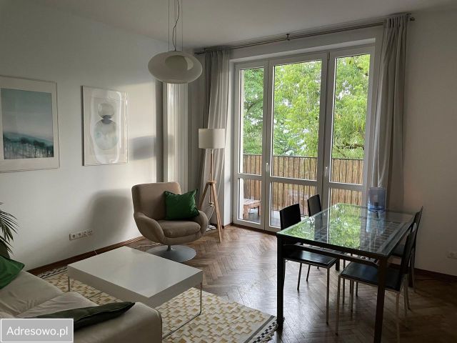 Mieszkanie 2-pokojowe Warszawa Saska Kępa, ul. Wandy. Zdjęcie 1