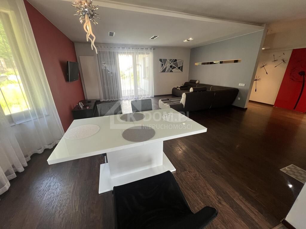 dom wolnostojący, 4 pokoje Kielce Zalesie. Zdjęcie 10