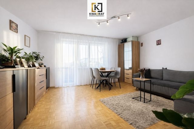 Mieszkanie 3-pokojowe Nowe Miasto nad Pilicą, ul. Tomaszowska. Zdjęcie 1