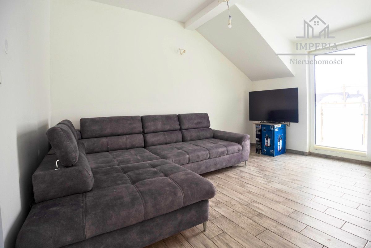 bliźniak, 5 pokoi Skowarcz. Zdjęcie 12