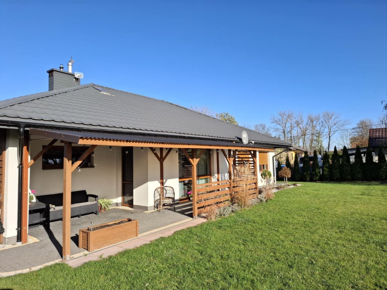 dom wolnostojący, 4 pokoje Koniemłoty, ul. Strażacka. Zdjęcie 7