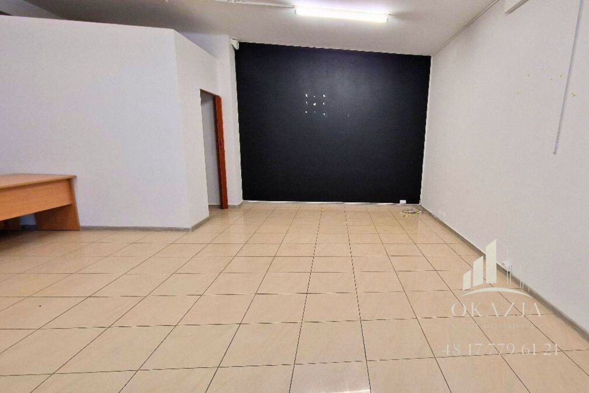 Lokal Rzeszów Zwięczyca, ul. Beskidzka. Zdjęcie 4