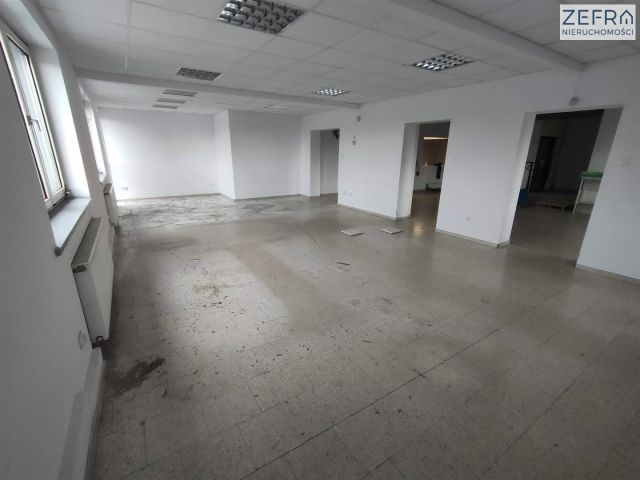 Hala/magazyn Kraków Bronowice. Zdjęcie 12