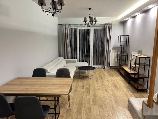 dom szeregowy, 4 pokoje Ząbki Centrum, ul. Gajowa. Zdjęcie 1