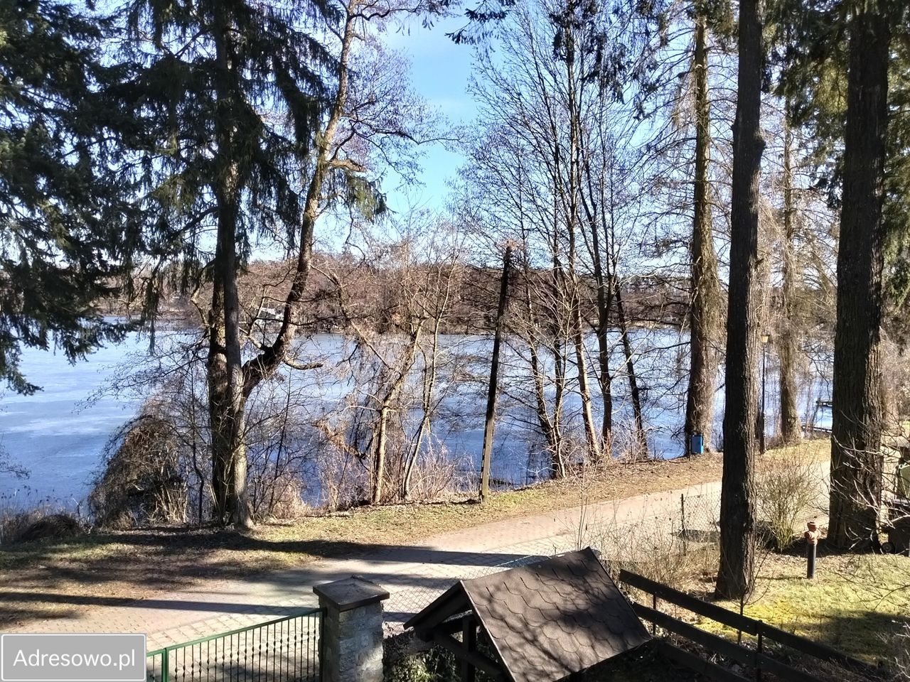 dom wolnostojący, 10 pokoi Łagów, ul. Paderewskiego. Zdjęcie 15