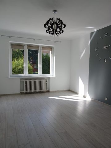 Mieszkanie 3-pokojowe Andrychów. Zdjęcie 1