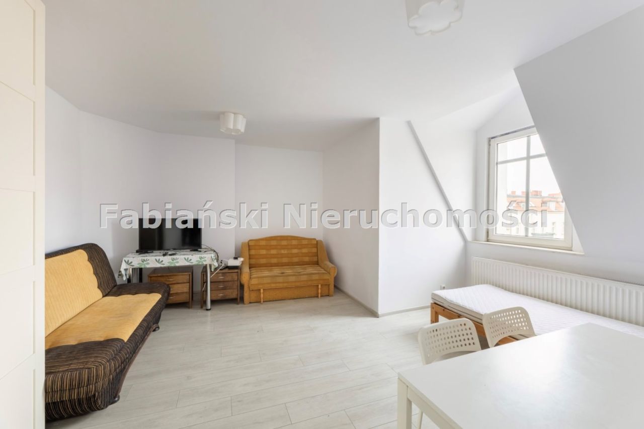 Mieszkanie 2-pokojowe Poznań Łazarz, ul. Antoniego Małeckiego. Zdjęcie 5