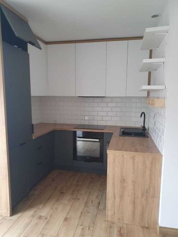 Mieszkanie 3-pokojowe Kłodzko, ul. Warszawy-Centrum. Zdjęcie 1