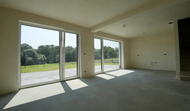 dom wolnostojący, 5 pokoi Myślenice