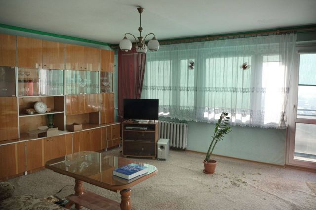 Mieszkanie 3-pokojowe Prudnik, ul. Kombatantów. Zdjęcie 1