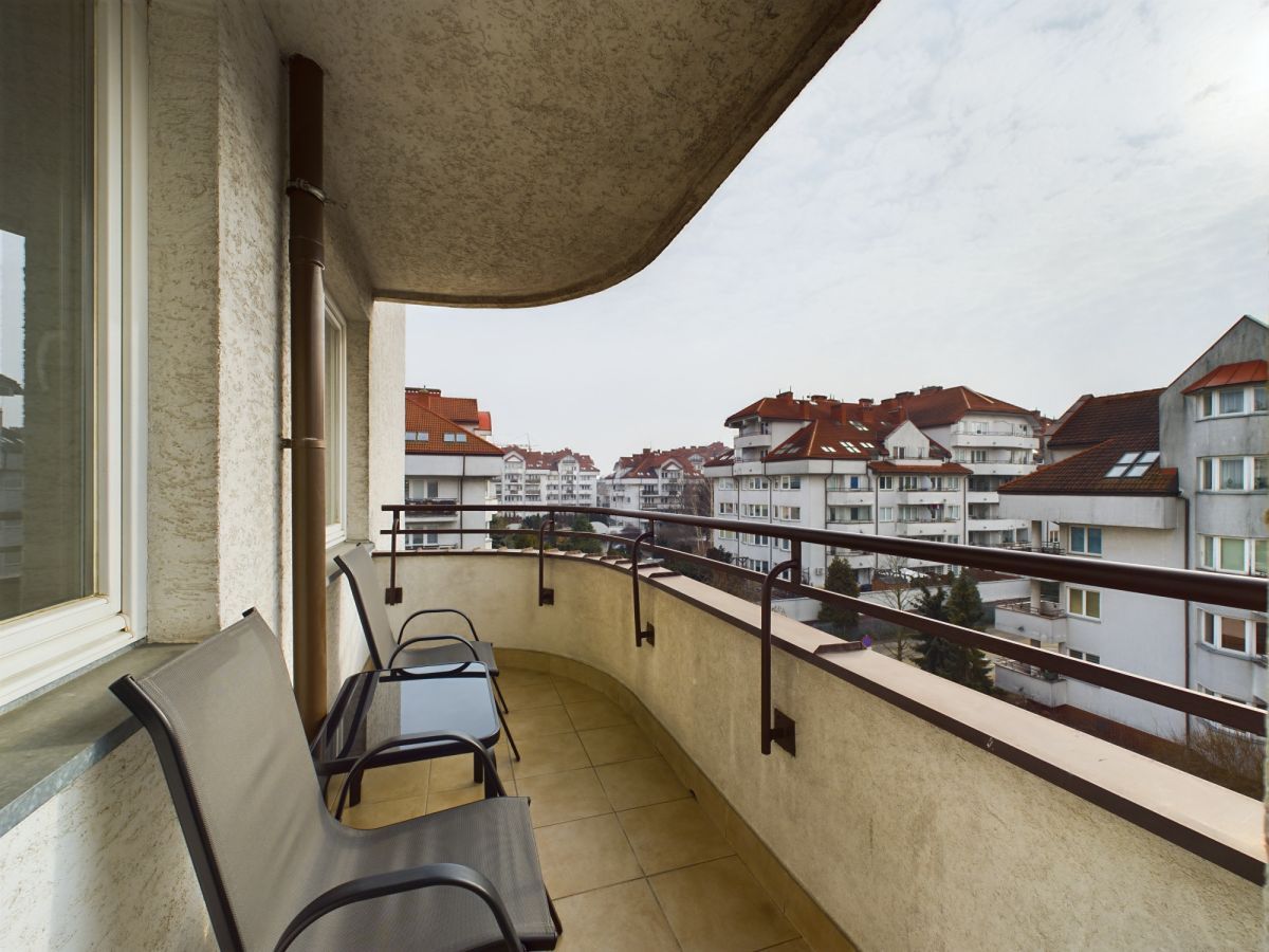 Mieszkanie 3-pokojowe Warszawa Gołąbki, ul. Królów Polskich. Zdjęcie 10