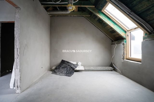 dom wolnostojący, 5 pokoi Zawada. Zdjęcie 23