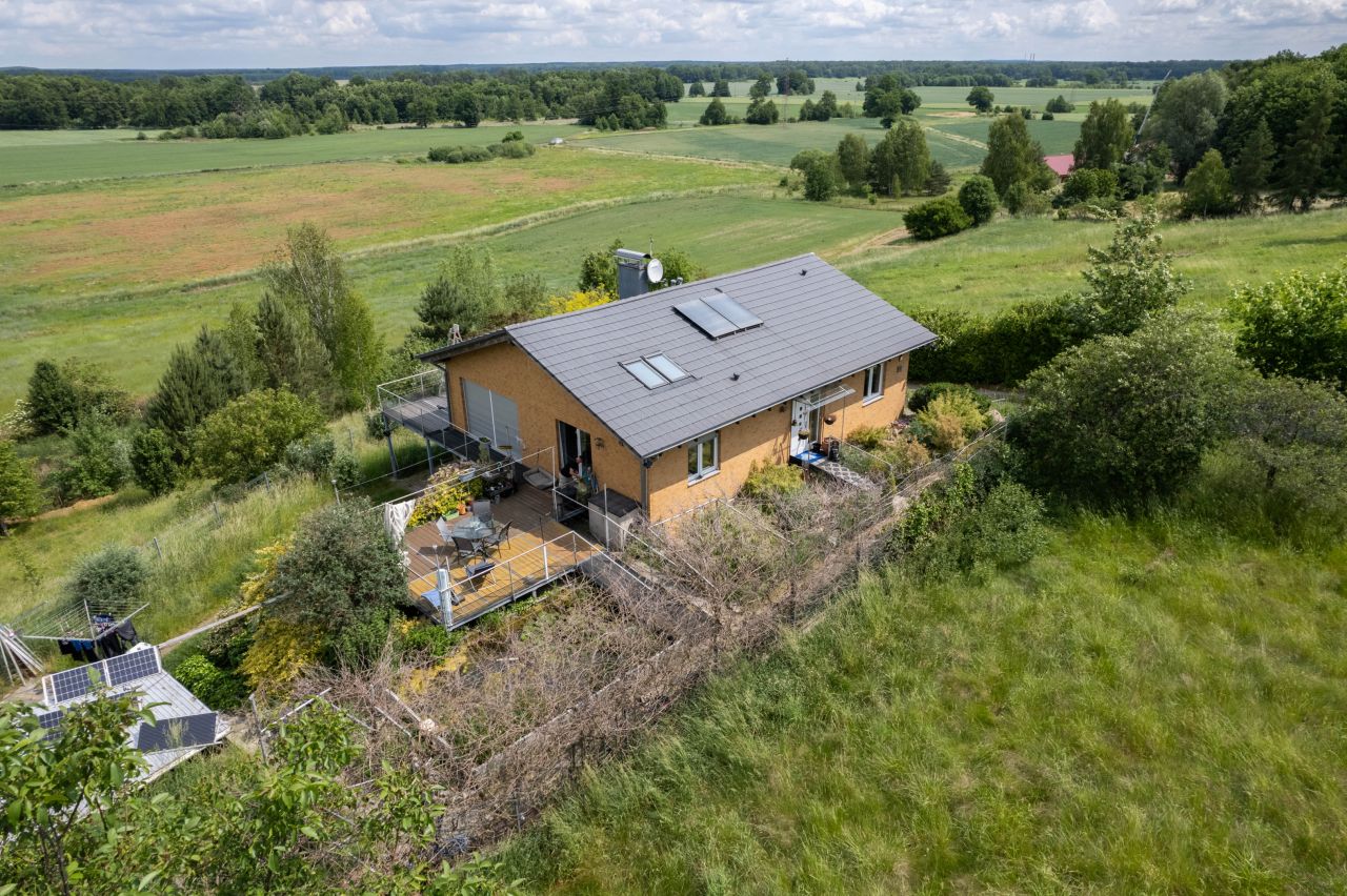 dom wolnostojący, 4 pokoje Wysokie. Zdjęcie 15