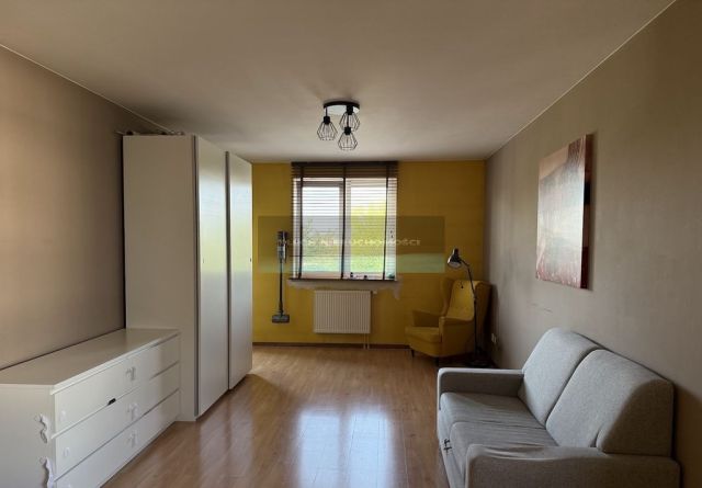 Mieszkanie 2-pokojowe Warszawa Ursus, ul. Czarna Droga. Zdjęcie 2