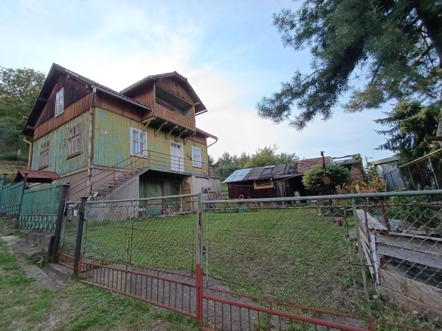 dom wolnostojący, 7 pokoi Sanoczek, Kołłątaja. Zdjęcie 1