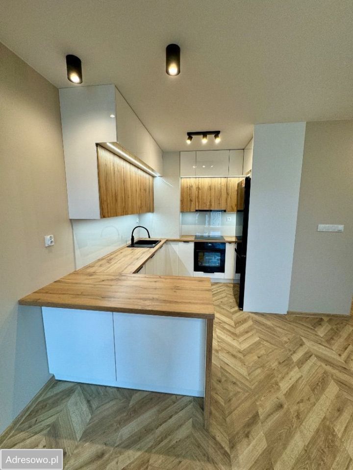 Mieszkanie 2-pokojowe Sanok, ul. Kwiatowa. Zdjęcie 2