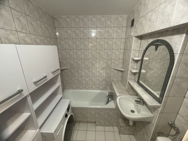 Mieszkanie 2-pokojowe Łódź Bałuty, ul. Jana Kochanowskiego. Zdjęcie 9