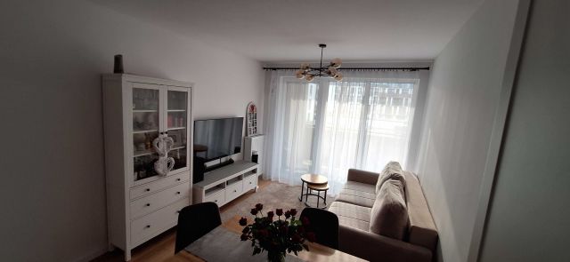 Mieszkanie 3-pokojowe Warszawa Żerań. Zdjęcie 1