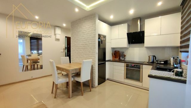 Mieszkanie 2-pokojowe Brzeziny, ul. Bartosza Głowackiego. Zdjęcie 1