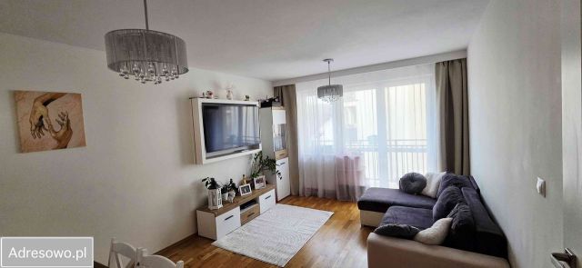 Mieszkanie 3-pokojowe Marki, ul. Pałacowa. Zdjęcie 1