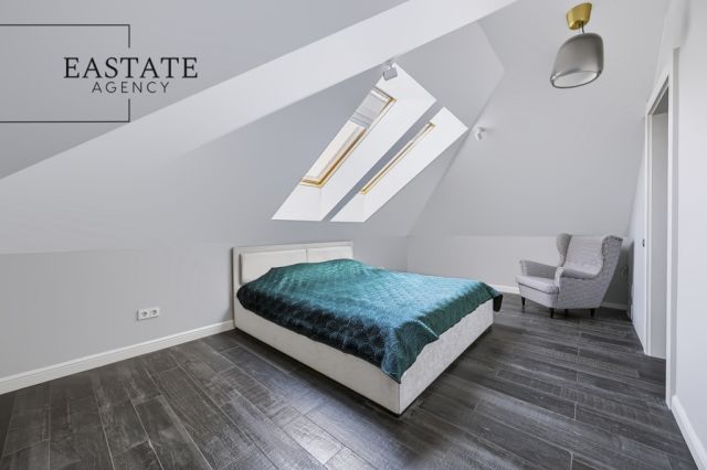 dom wolnostojący, 6 pokoi Linin. Zdjęcie 18