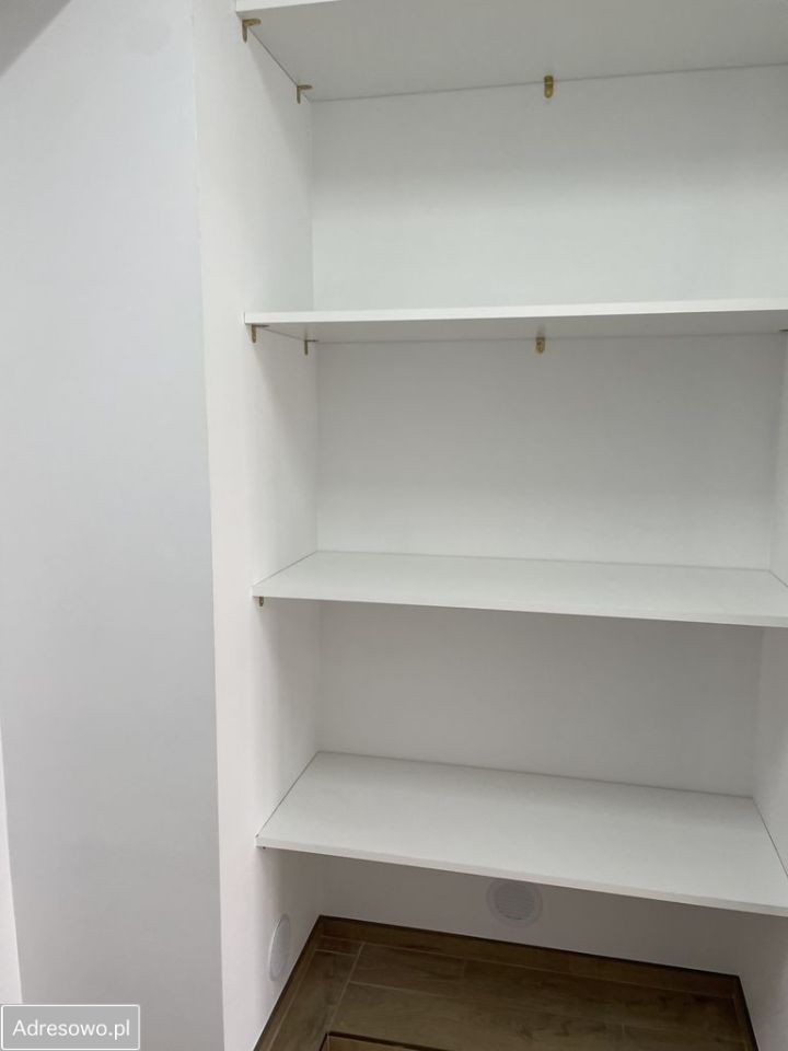 Mieszkanie 3-pokojowe Kłodzko, ul. Ignacego Daszyńskiego. Zdjęcie 5