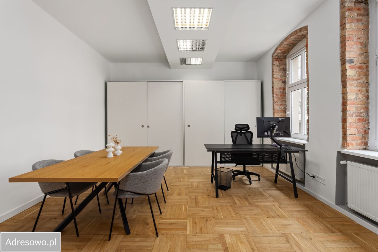 Biuro Poznań Grunwald, ul. Śniadeckich. Zdjęcie 1