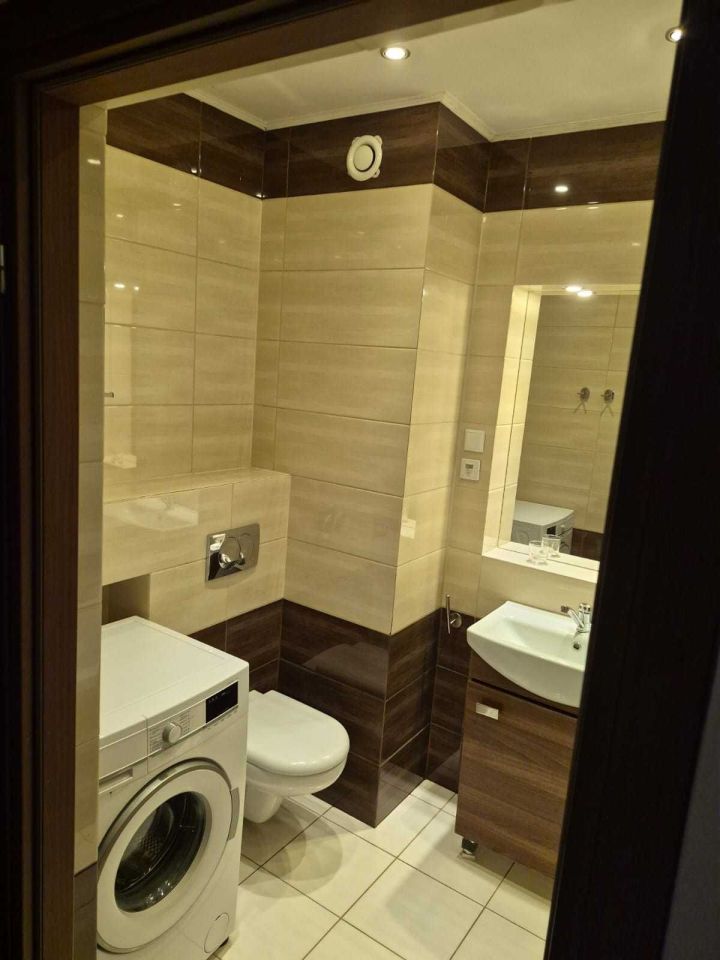 Mieszkanie 4-pokojowe Wrocław Stabłowice. Zdjęcie 3