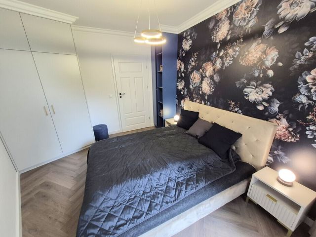 Mieszkanie 2-pokojowe Wrocław Plac Grunwaldzki, ul. Mikołaja Reja. Zdjęcie 1