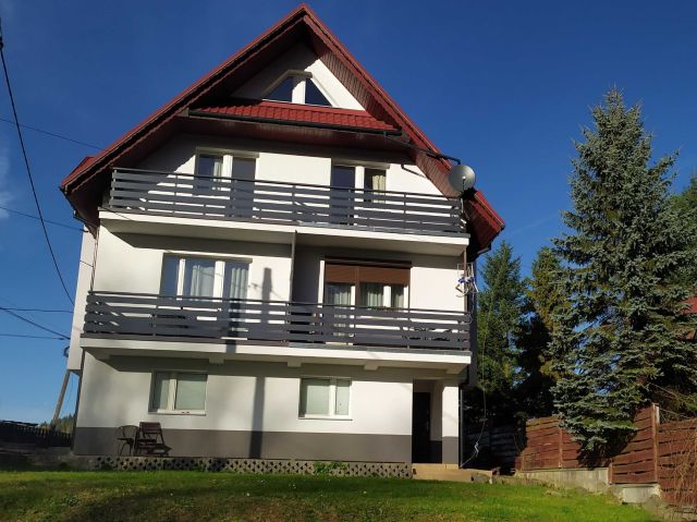 Mieszkanie 3-pokojowe Poręba Wielka Koninki. Zdjęcie 2