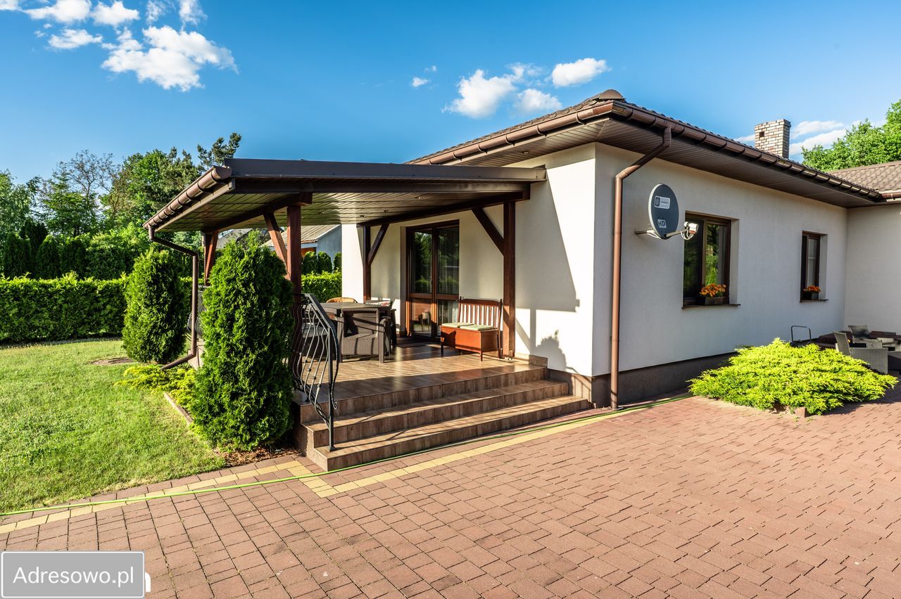 dom wolnostojący, 5 pokoi Lucień. Zdjęcie 15