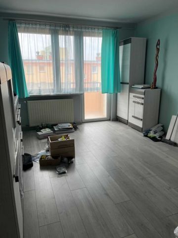 Mieszkanie 3-pokojowe Piła, ul. Podchorążych. Zdjęcie 1