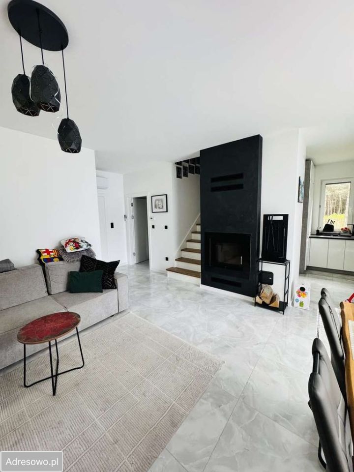 dom wolnostojący, 4 pokoje Czerwona Wola. Zdjęcie 12