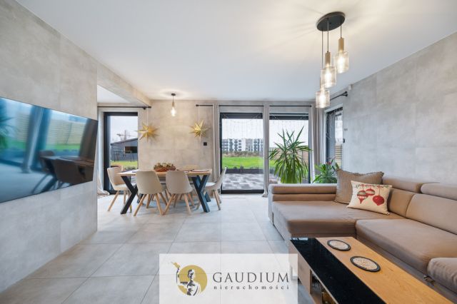 dom wolnostojący, 4 pokoje Gdańsk Maćkowy, ul. Jagatowska. Zdjęcie 3