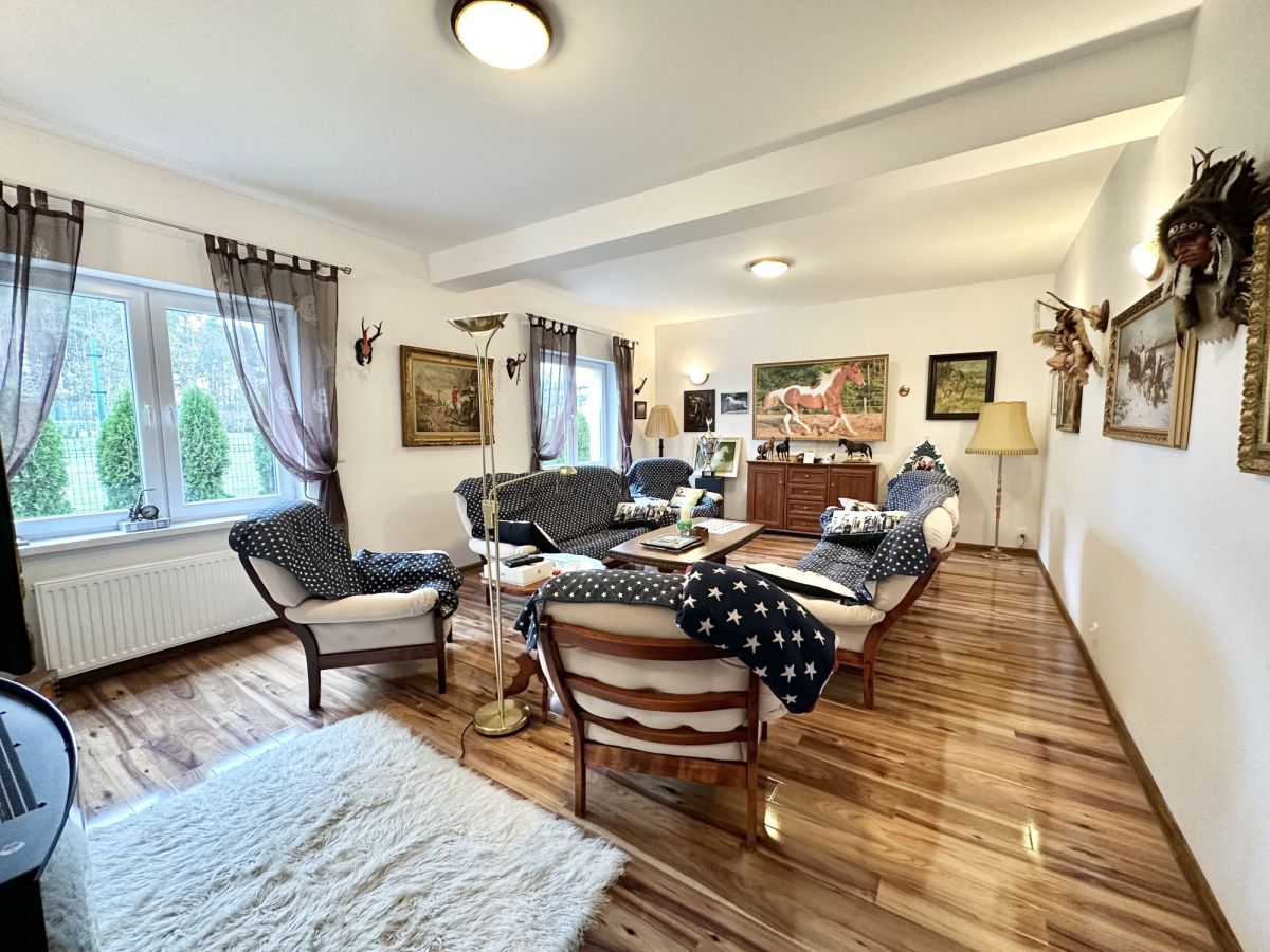 dom wolnostojący, 10 pokoi Bojano. Zdjęcie 8