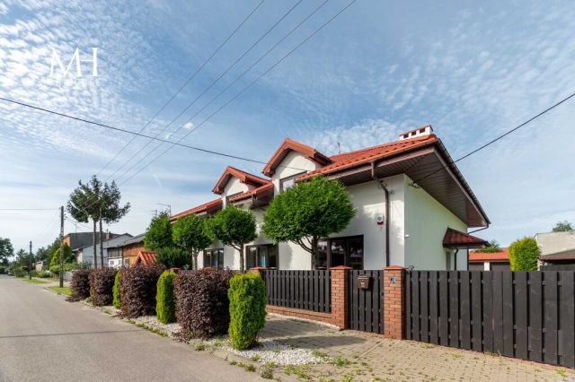 dom wolnostojący, 4 pokoje Łódź Rokicie. Zdjęcie 16