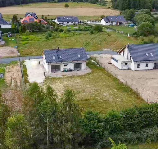 dom wolnostojący, 5 pokoi Komarno. Zdjęcie 16