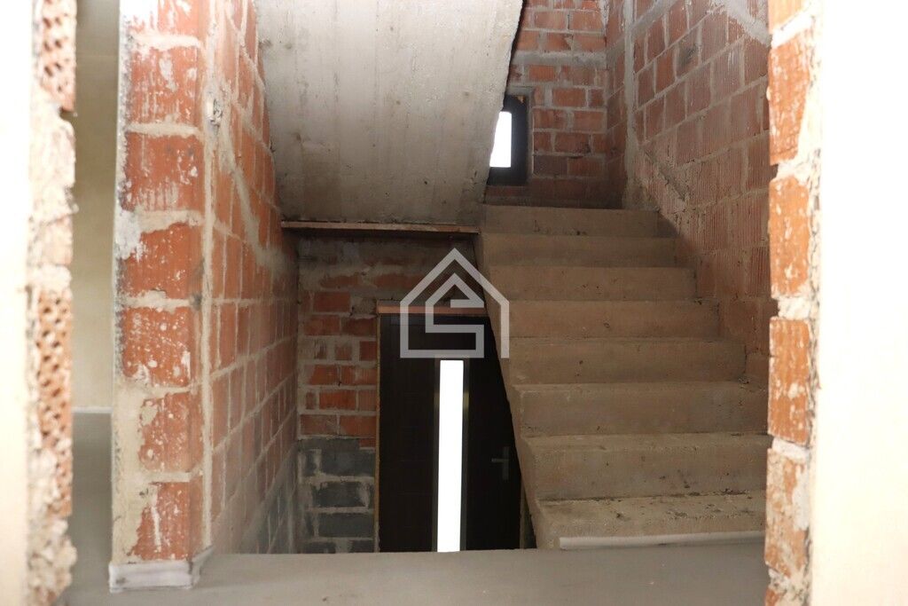 dom wolnostojący, 5 pokoi Kłaj. Zdjęcie 16