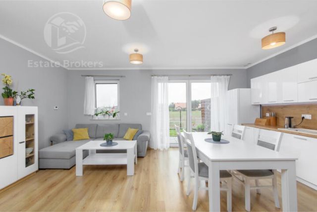 dom szeregowy, 4 pokoje Ratowice, ul. Orzechowa. Zdjęcie 1