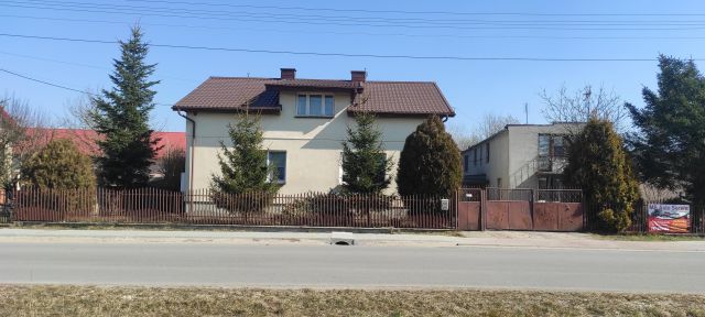 dom wolnostojący Bukowiec, ul. Dolna. Zdjęcie 1