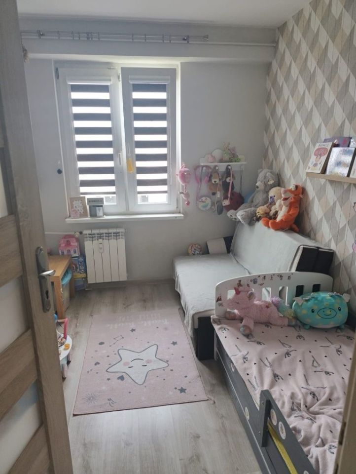 Mieszkanie 3-pokojowe Wieluń, os. Stare Sady. Zdjęcie 4