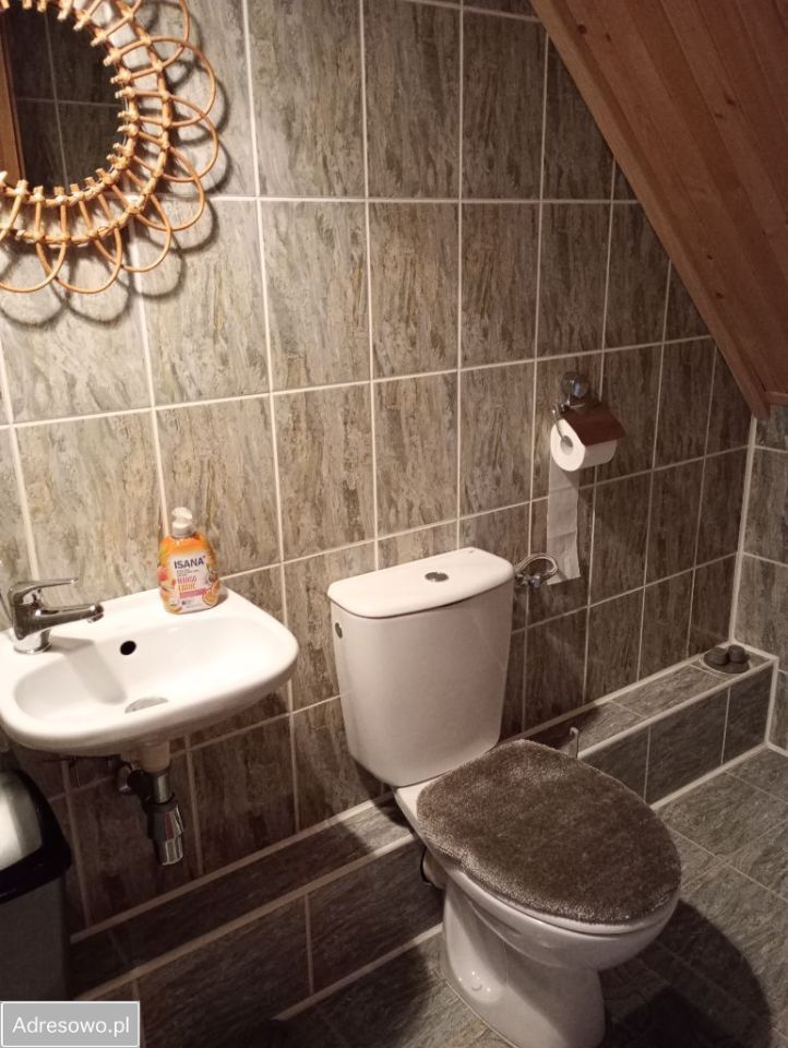 dom wolnostojący, 6 pokoi Skomielna Czarna. Zdjęcie 13